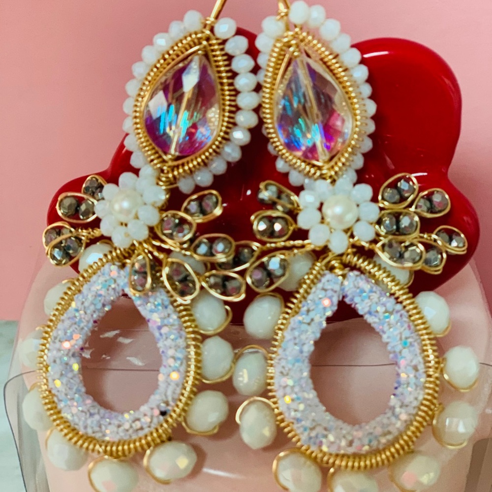 Earings (NEW)
